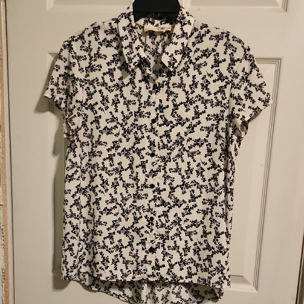 Everleigh Black and White Patterned Blouse